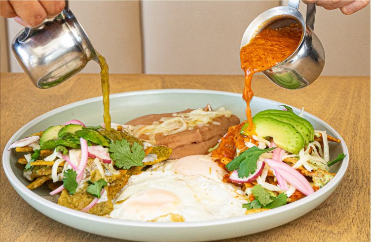 Chilaquiles divorciados